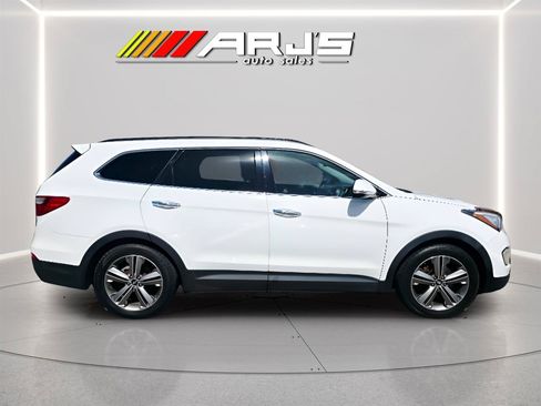 Used 2013 Hyundai Santa Fe Limited w/ Technology Pkg FWD image 6