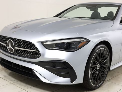 Used 2024 Mercedes-Benz CLE 300 4MATIC Cabriolet image 47