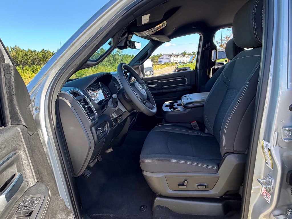 Used 2026 RAM 2500 Big Horn AWD/4WD image 34