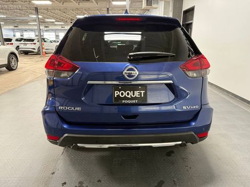 Used 2019 Nissan Rogue SV image 5