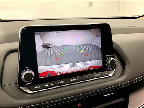 New 2025 Nissan Rogue SV image 24