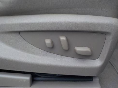 Used 2019 Chevrolet Suburban LT image 35