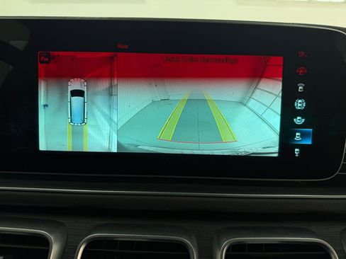 Certified 2023 Mercedes-Benz GLS 450 4MATIC image 32