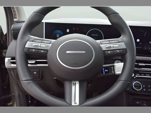 New 2026 Hyundai Tucson Limited FWD image 17