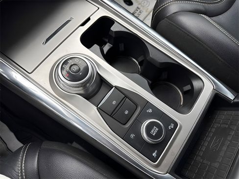 Used 2020 Ford Explorer ST w/ ST Street Pack image 39