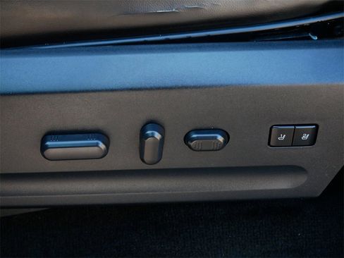 Used 2017 Ford Expedition EL Platinum image 17