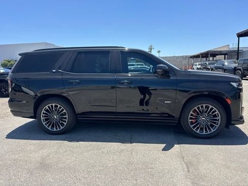 Used 2023 Cadillac Escalade V AWD/4WD image 4