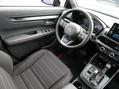 Certified 2026 Honda CR-V TrailSport image 9