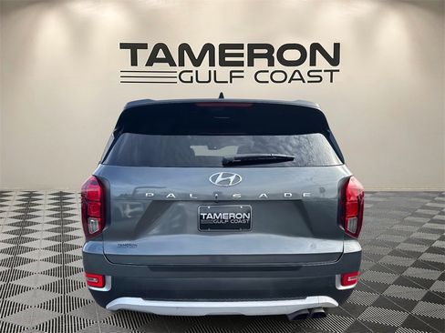 Used 2021 Hyundai Palisade SEL w/ Premium Package image 6