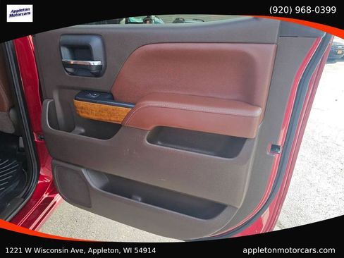 Used 2018 Chevrolet Silverado 1500 High Country image 31