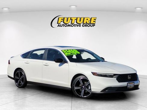 Certified 2025 Honda Accord Sport image 1