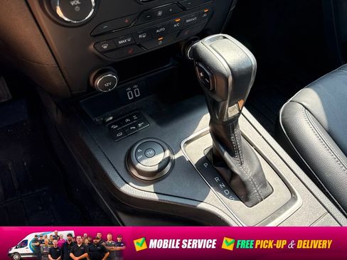 Used 2019 Ford Ranger Lariat w/ Black Appearance Package AWD/4WD image 21