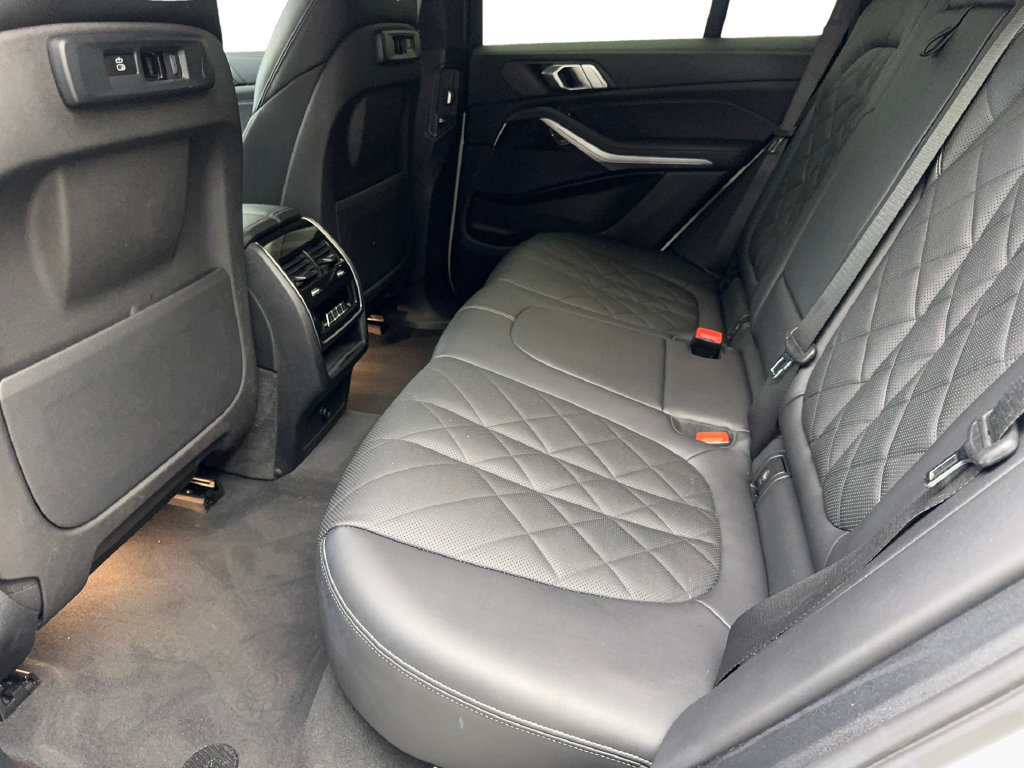 Used 2023 BMW X5 sDrive40i w/ Premium Package RWD image 36