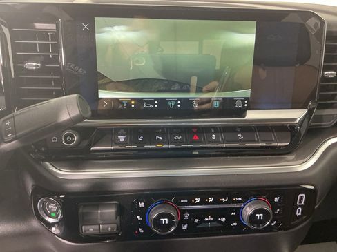 New 2026 Chevrolet Silverado 2500 High Country w/ High Country Premium Package AWD/4WD image 26