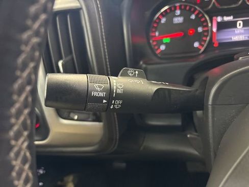 Used 2014 GMC Sierra 1500 SLT w/ SLT Crew Cab Value Package image 34