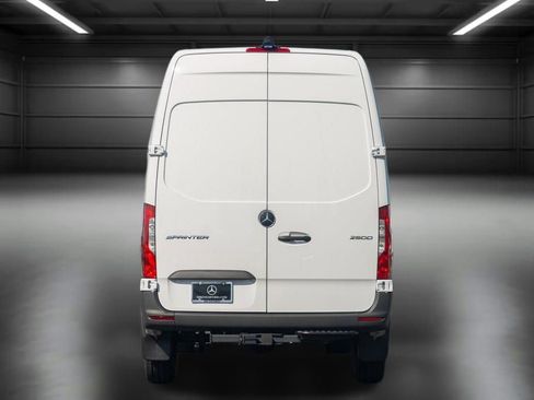 Used 2024 Mercedes-Benz Sprinter 144 Cargo image 4