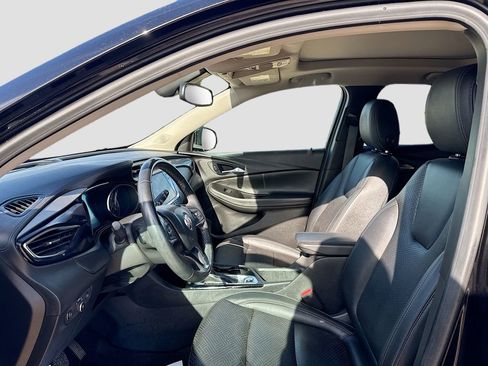 Used 2023 Buick Encore GX Essence w/ Experience Buick Package image 10
