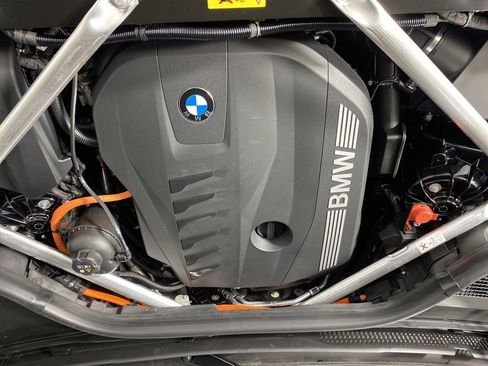 New 2026 BMW X5 xDrive50e w/ Executive Package image 29