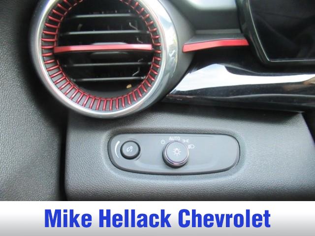 Used 2026 Chevrolet Trax RS FWD image 26