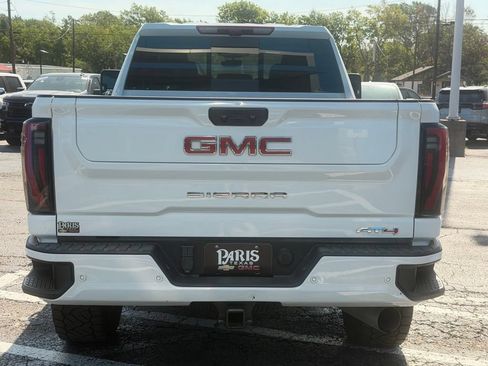 Used 2025 GMC Sierra 2500 AT4 w/ AT4 Premium Plus Package AWD/4WD image 5