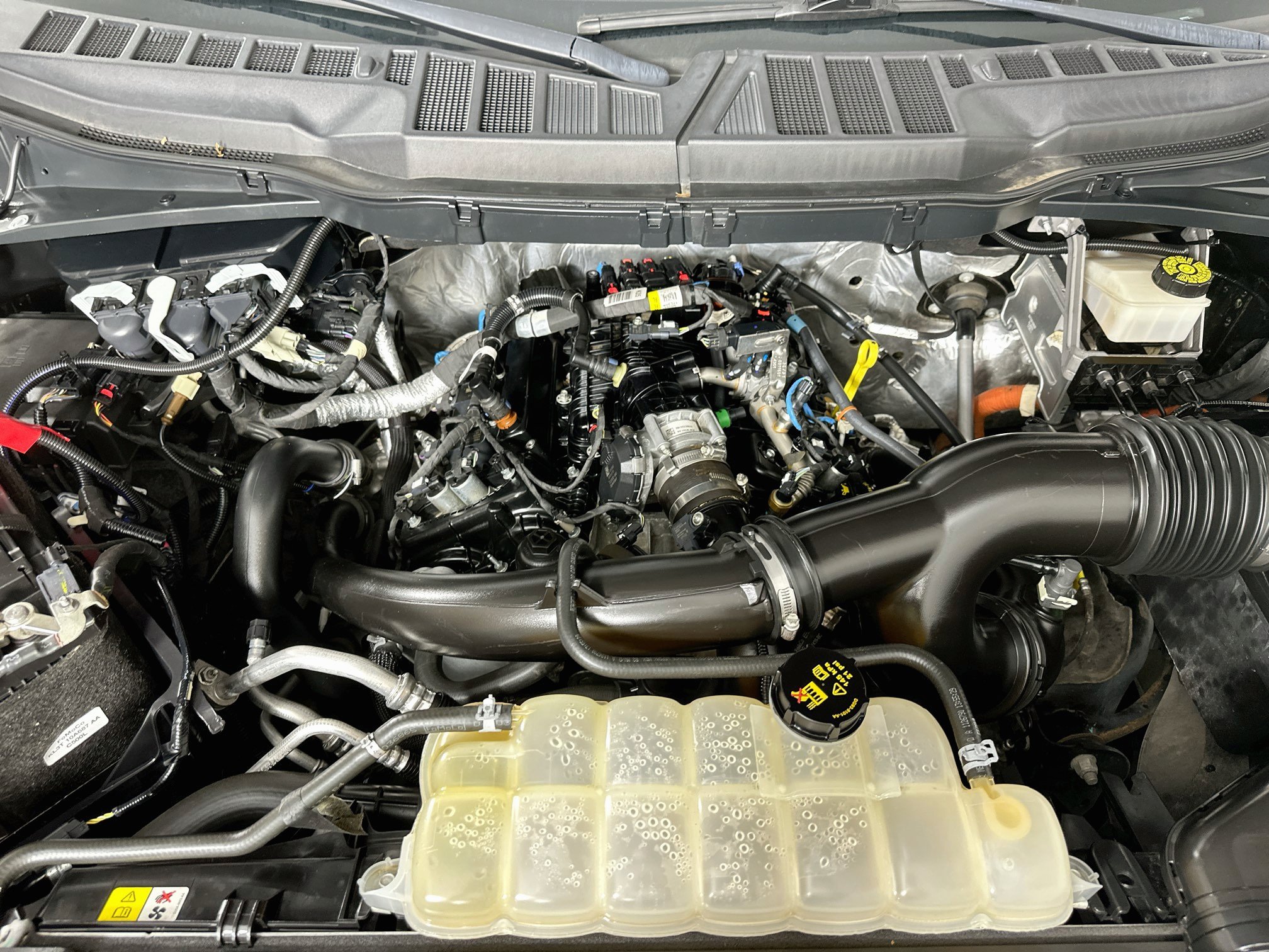 Used 2022 Ford F150 XLT w/ Equipment Group 302A High AWD/4WD image 33