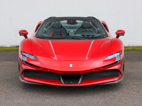 Certified 2022 Ferrari SF90 Spider AWD/4WD image 9