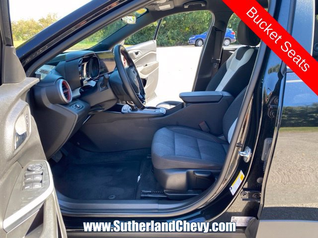 Used 2024 Chevrolet Trax RS w/ Driver Confidence Package FWD image 15