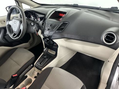 Used 2012 Ford Fiesta S FWD image 24