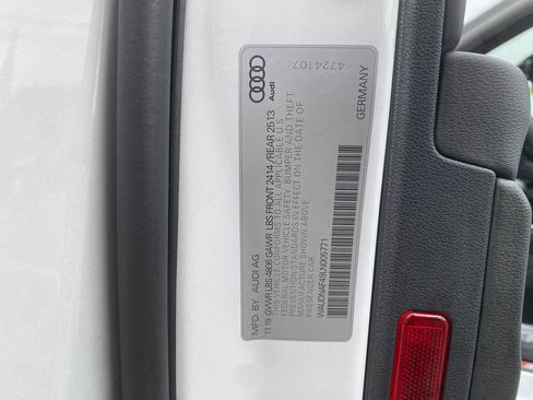 Used 2020 Audi A4 2.0T Premium w/ Convenience Package image 33