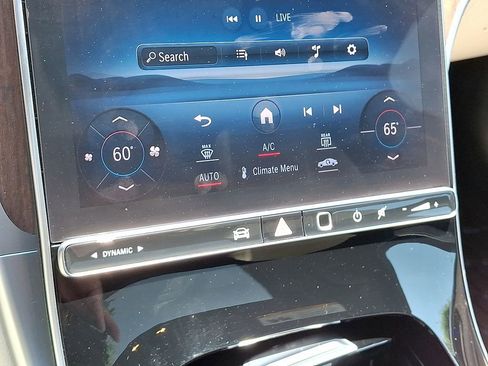 Used 2022 Mercedes-Benz C 300 4MATIC Sedan image 18