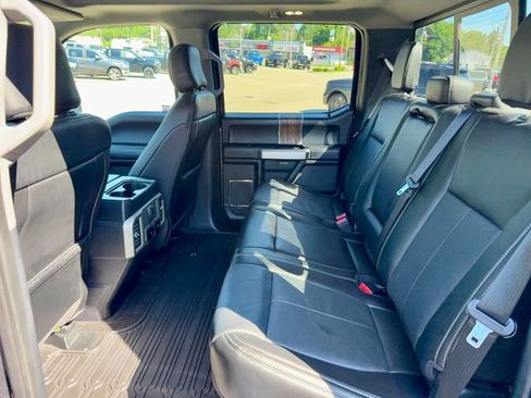 Used 2020 Ford F150 Lariat w/ Equipment Group 502A Luxury AWD/4WD image 11