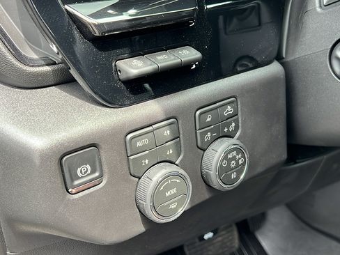 New 2026 Chevrolet Silverado 1500 ZR2 w/ ZR2 Bison Edition AWD/4WD image 31
