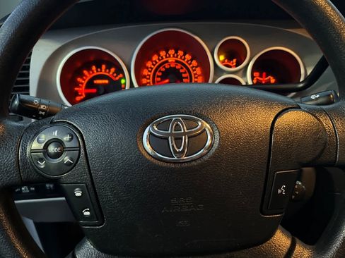 Used 2012 Toyota Tundra 2WD Double Cab image 25