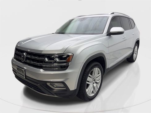 Used 2019 Volkswagen Atlas SEL image 2