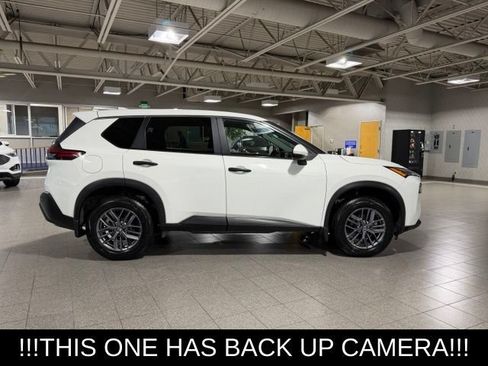 Used 2021 Nissan Rogue S AWD/4WD image 10