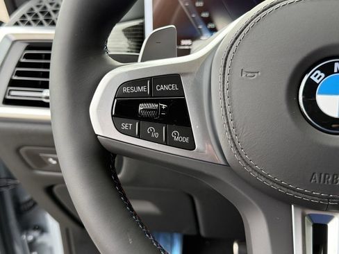 New 2026 BMW X5 M60i w/ Executive Package image 23