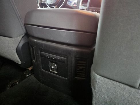 Used 2016 RAM 1500 Outdoorsman AWD/4WD image 18