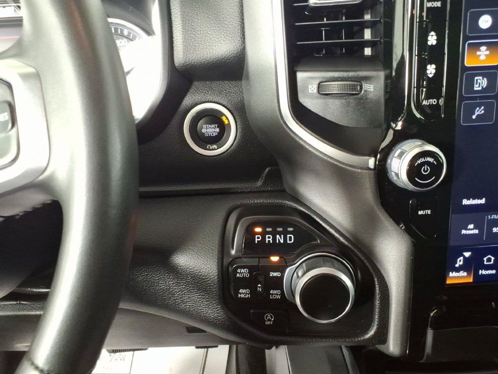 Used 2024 RAM 1500 Big Horn AWD/4WD image 20