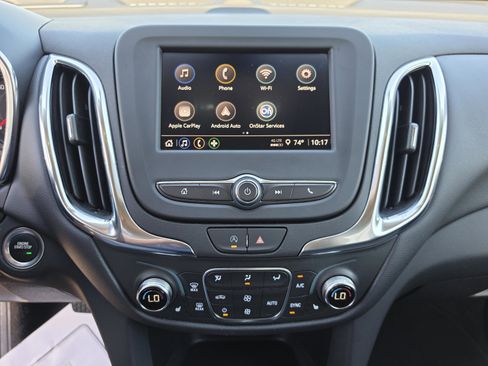 Used 2024 Chevrolet Equinox LT image 24