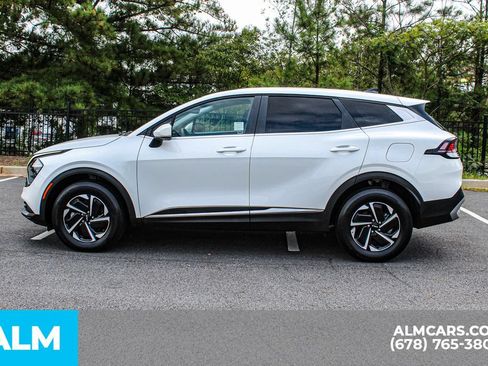 Used 2023 Kia Sportage LX AWD/4WD image 6