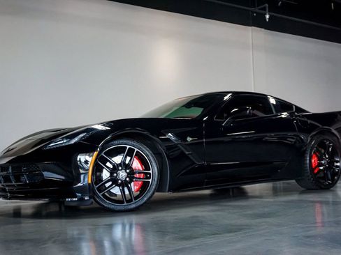 Used 2019 Chevrolet Corvette Stingray Coupe RWD image 84