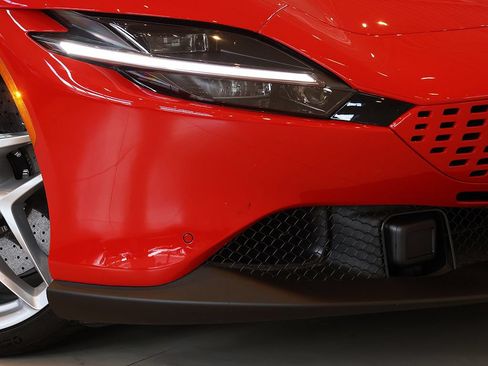 Certified 2024 Ferrari Roma RWD image 15