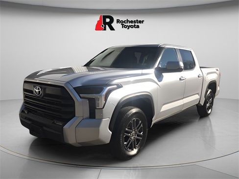 Used 2024 Toyota Tundra SR5 w/ SR5 Convenience Package image 8