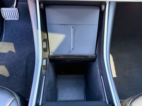 Used 2020 Tesla Model 3 Long Range image 22