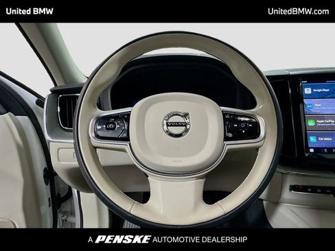 Used 2025 Volvo XC60 B5 Ultra w/ Climate Package PRO image 6