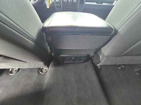 Used 2024 RAM 1500 Warlock RWD image 21
