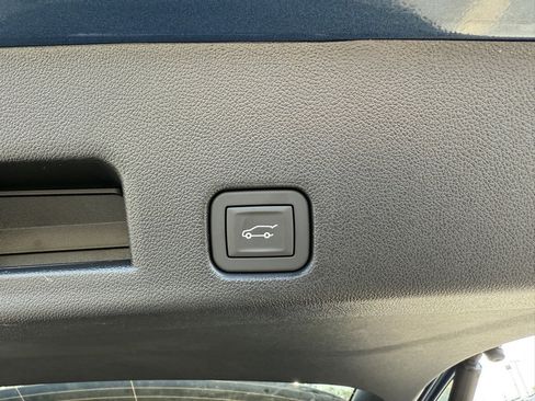 New 2026 Chevrolet Traverse LT w/ Enhanced Driving Package image 6