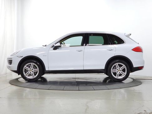 Used 2014 Porsche Cayenne Diesel Platinum Edition AWD/4WD image 5
