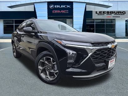 Used 2025 Chevrolet Trax LT w/ Driver Confidence Package