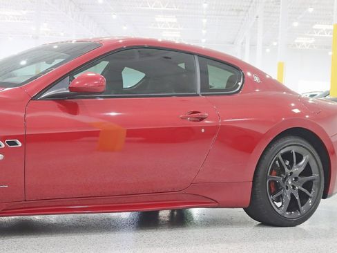 Used 2017 Maserati GranTurismo Sport image 4